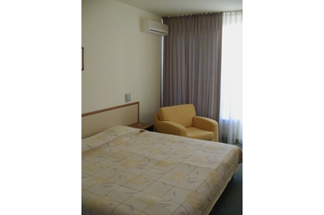 Hôtel Zlatny piasaci 3